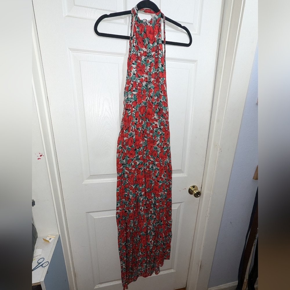 Pretty garden halter dress. S - Picture 2 of 4